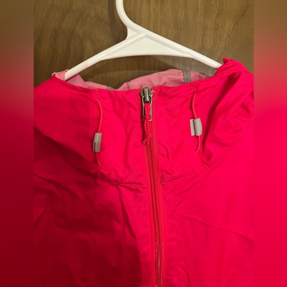 Hot Pink Columbia slicker/jacket. Size large - Picture 3 of 7